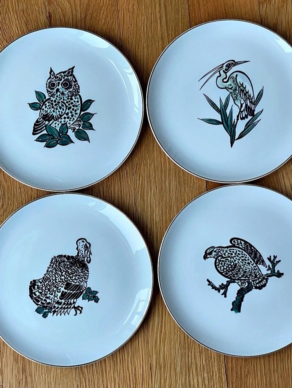 Kokura Ware Four-Piece Bird Plate Set in White & Green Like New